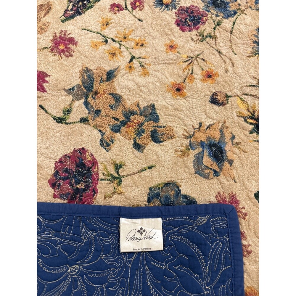 Patricia Nash Prairie Rose Quilt Queen Size